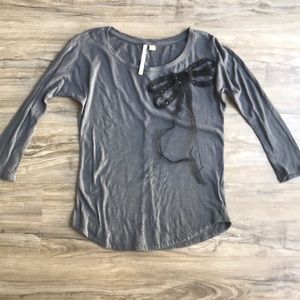 Lauren Conrad 3/4 sleeve